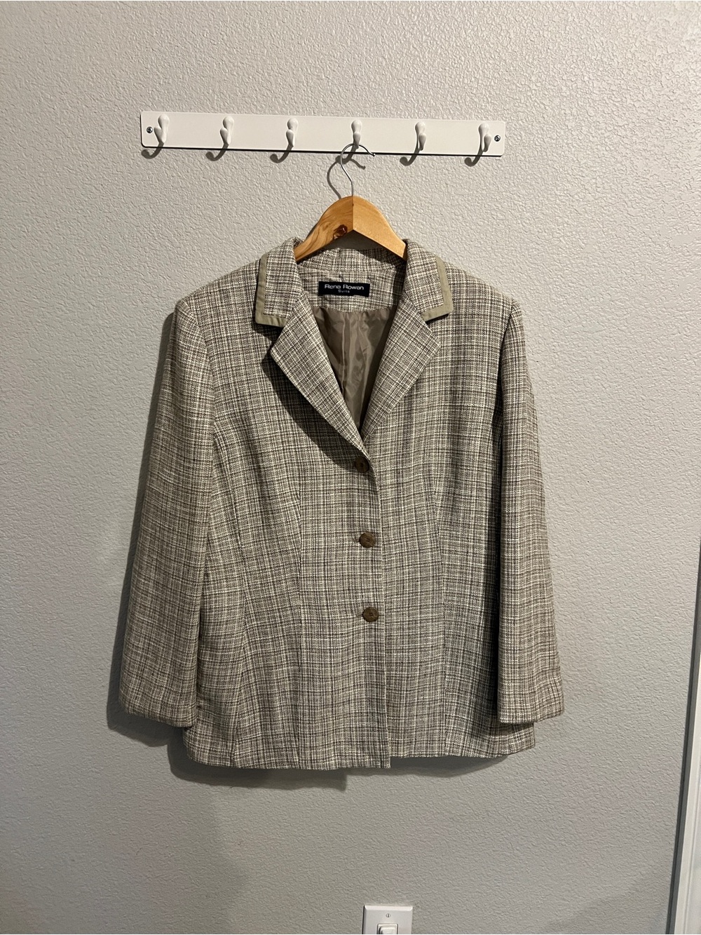 Rena Rowan Tan and Gray Plaid Wool-Blend Blazer